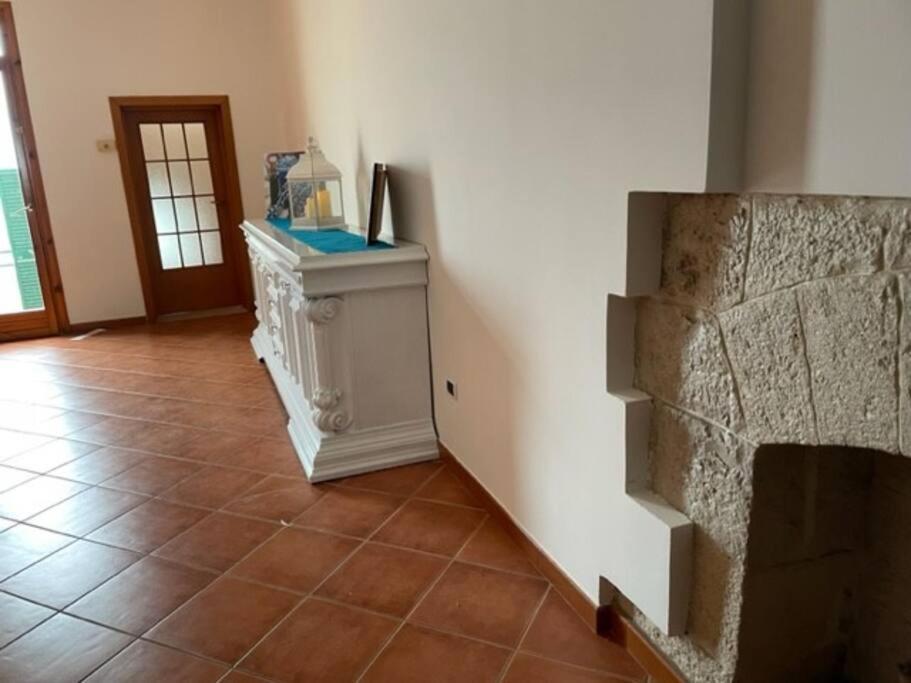 Apartamento Emozioni Dal Porto Trani Exterior foto