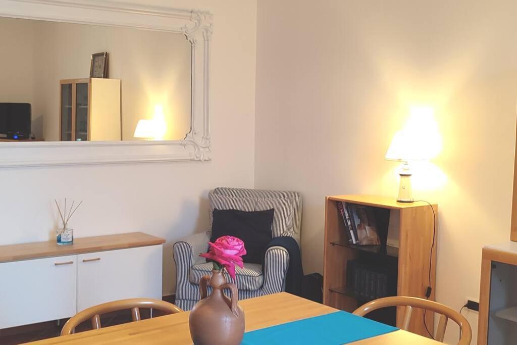 Apartamento Emozioni Dal Porto Trani Exterior foto